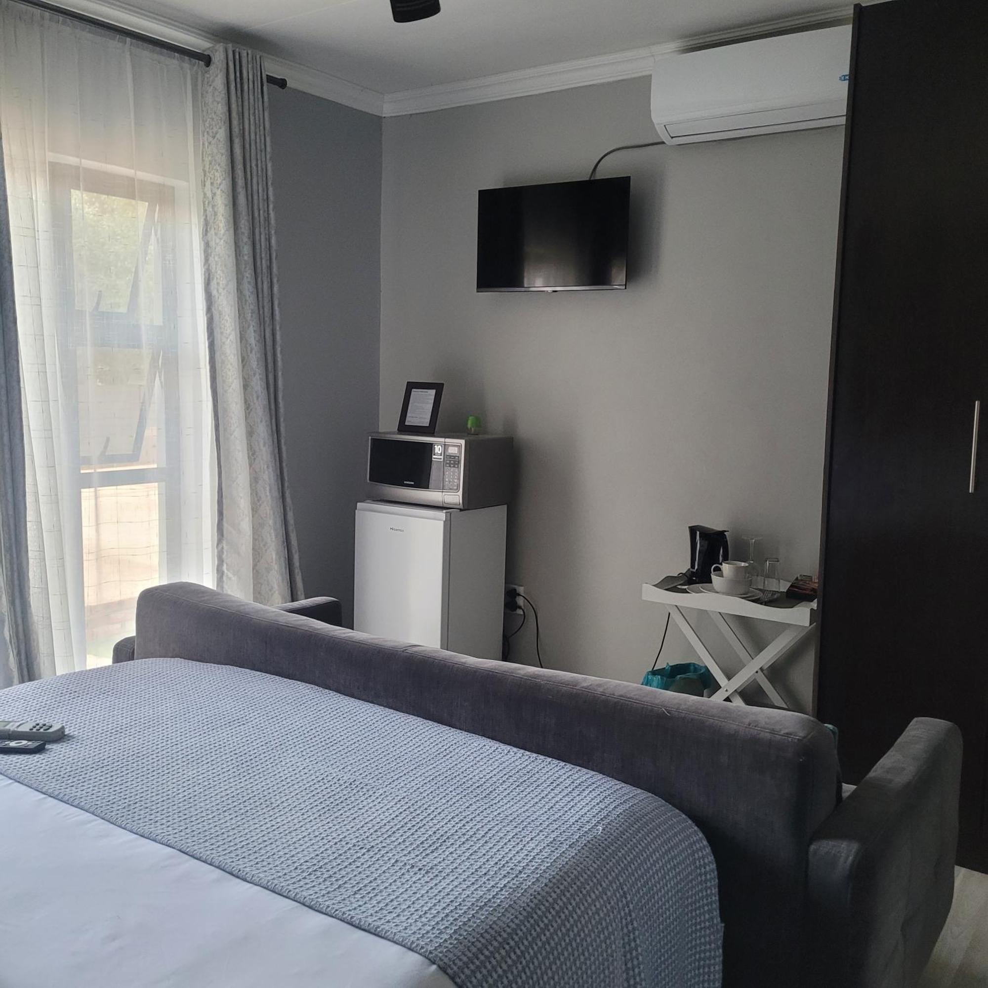 Ayana Bnb Bloemfontein Luaran gambar
